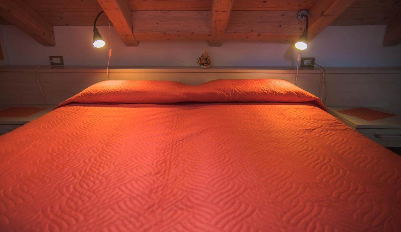 Chalet Val Concei Lenzumo di Concei エクステリア 写真