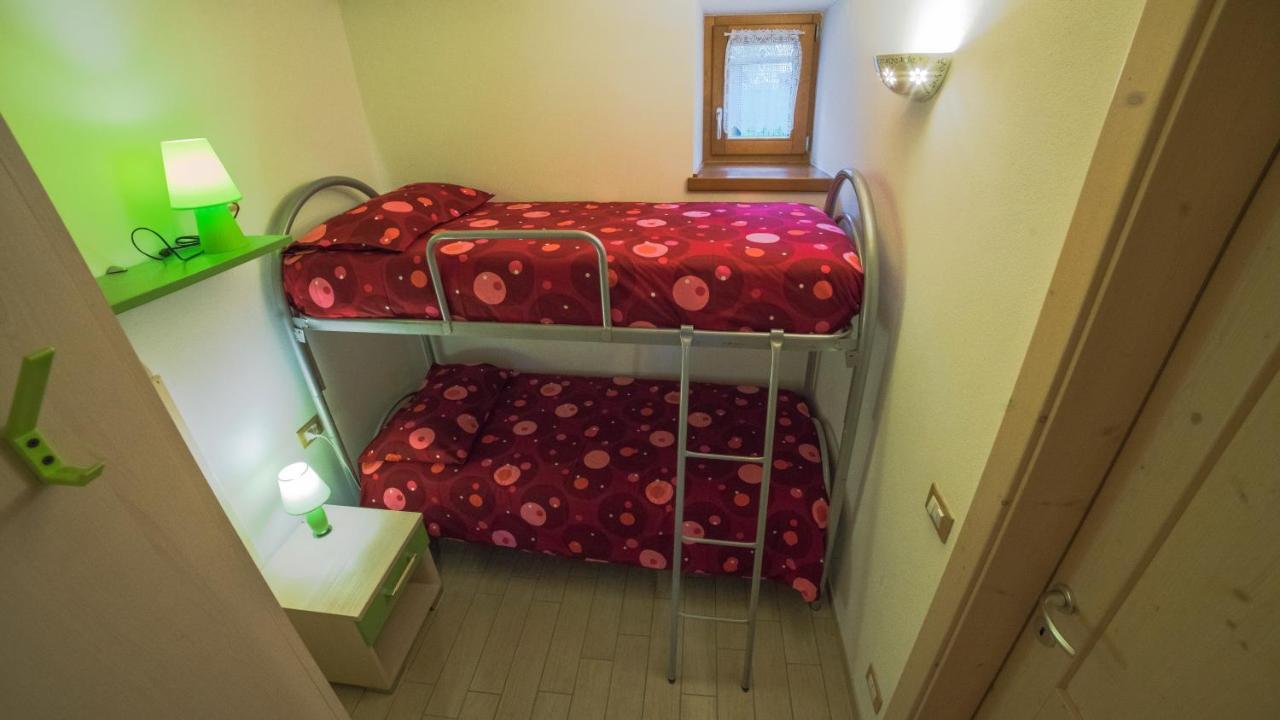 Chalet Val Concei Lenzumo di Concei エクステリア 写真