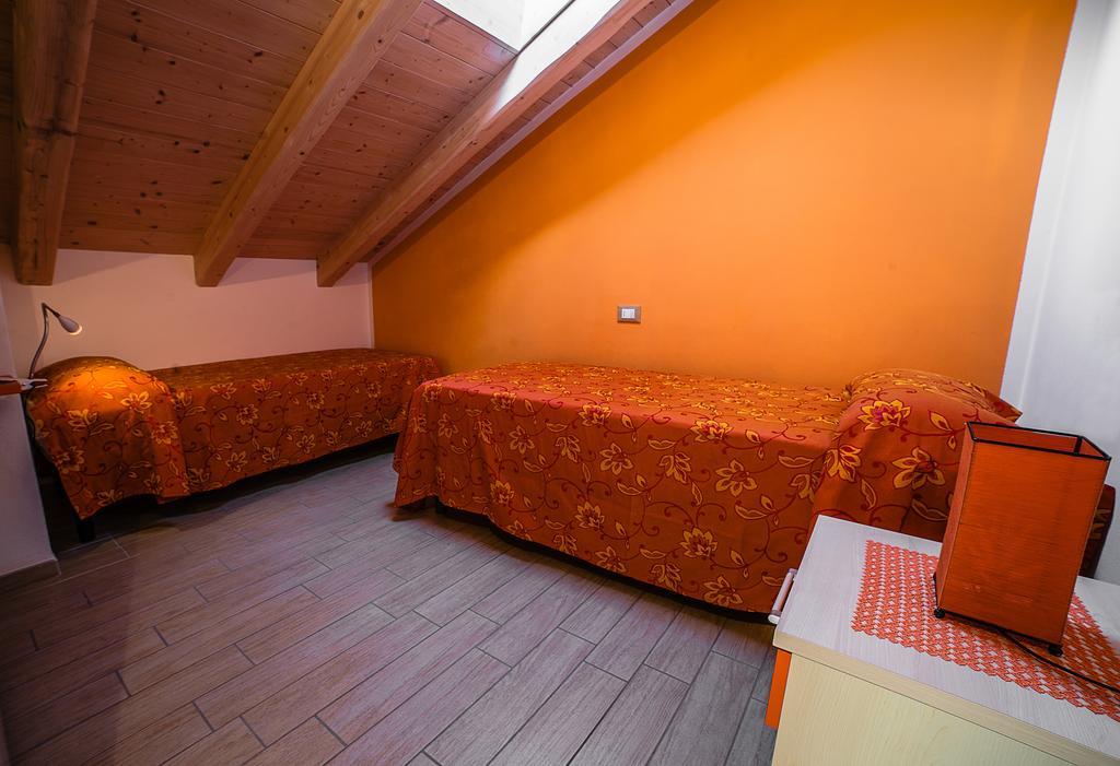 Chalet Val Concei Lenzumo di Concei エクステリア 写真